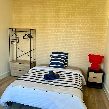 Duplex Spacieux- Ideal Vehicule Electrique